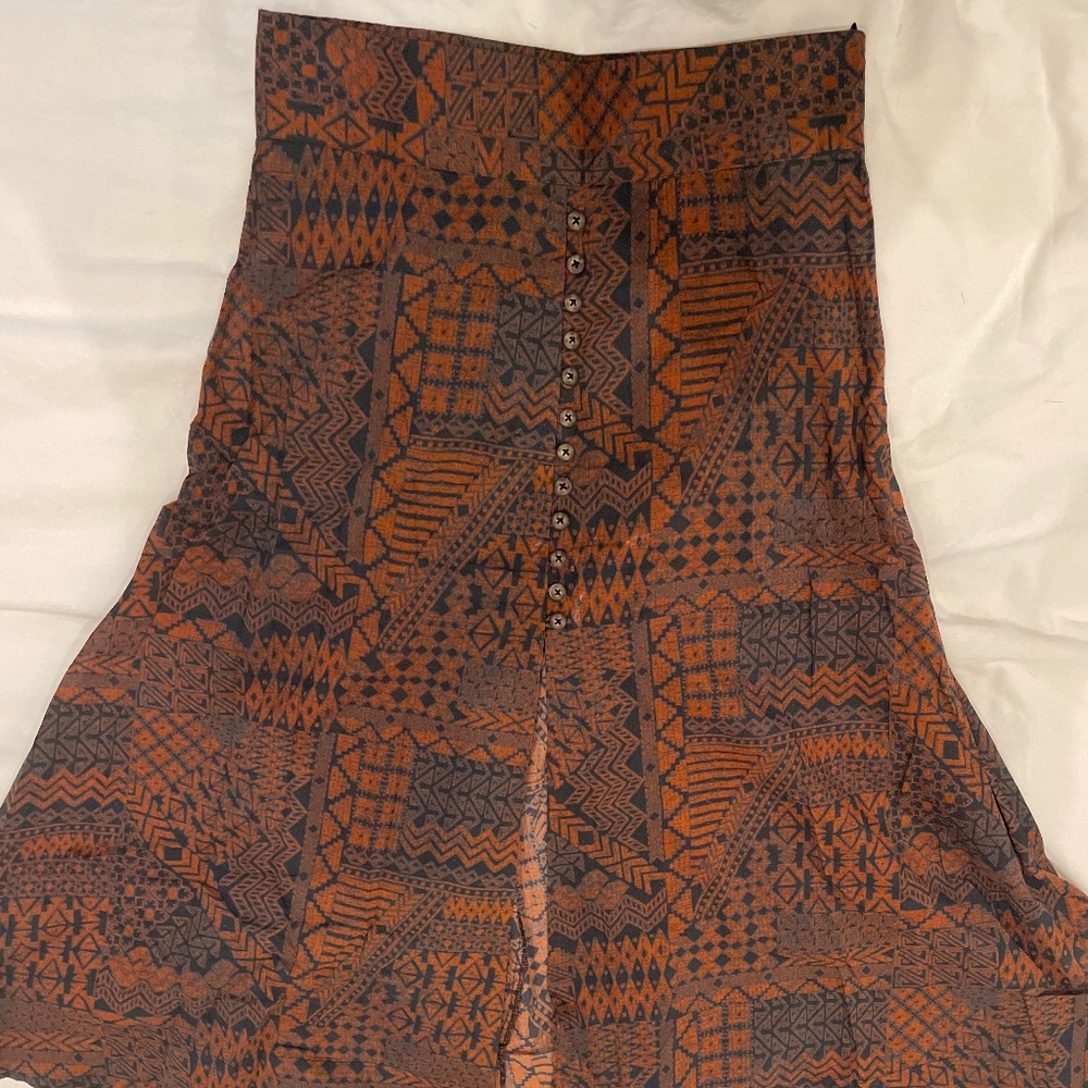 Midi skirt